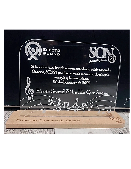Placa conmemorativa con base en madera MDF 26cm