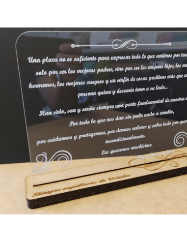 Placa conmemorativa con base en madera MDF