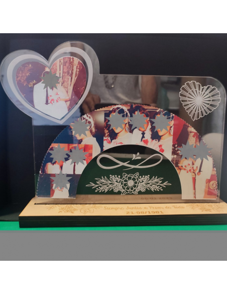 Placa Metacrilato con corte Corazones Mas Fotos