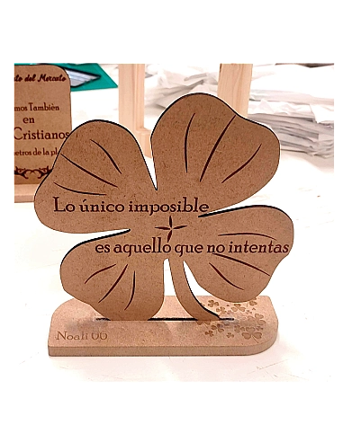 Placa Conmemorativa DM Corte Cuadrifolio