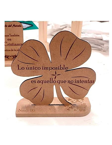 Placa Conmemorativa DM Corte Cuadrifolio
